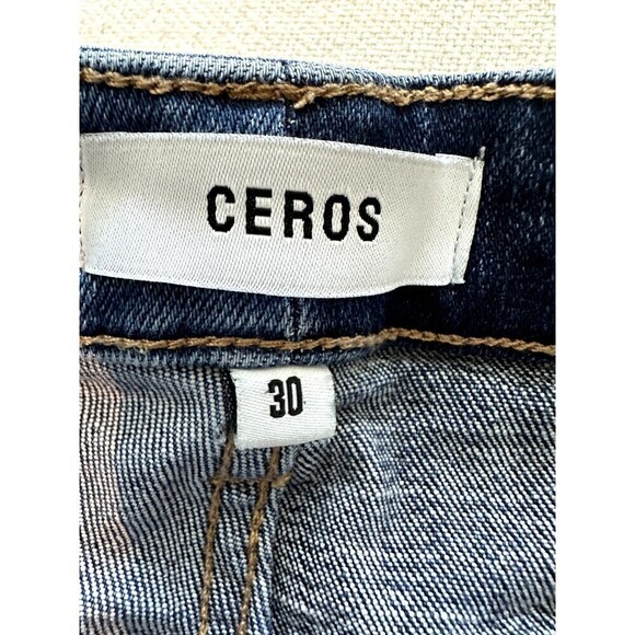 Ceros Distressed Straight Asymmetrical Front Woman's Jeans Size 30 Denim Blue - Picture 3 of 16